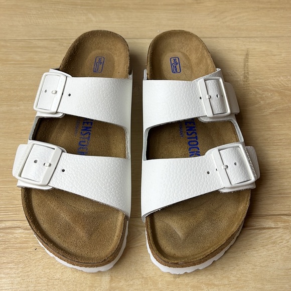 BIRKENSTOCK WOMEN'S ARIZONA SOFT FOOTBED WHITE LEATHER SANDAL, 7-7.5US / 38EU - Picture 5 of 8